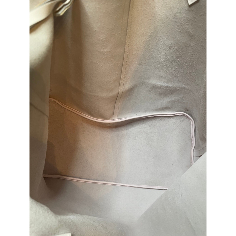 Gorgeous Givenchy Pale Pink Leather Tote Bag with Pouch Large - Picture 6 of 16